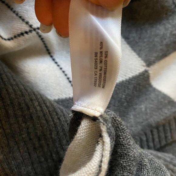 Old Navy sz S gray cotton diamond geo print sweater - Picture 7 of 9